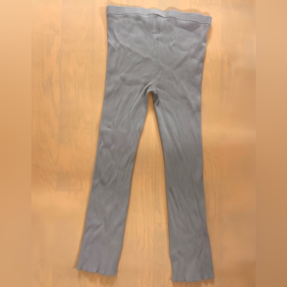 High rise cozy knit ribbed leggings in mushroom - Picture 4 of 4